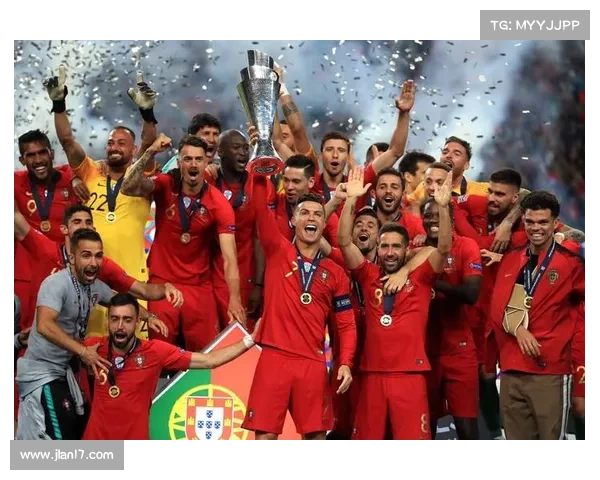 希季尔能否在本届欧洲杯赛场上超越C罗成为新一代足坛传奇人物